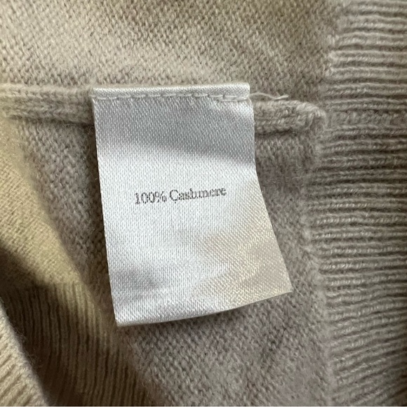 Pure Collection Women's Size 12 Sweater 100% Cashmere Gray Crew Neck Long Sleeve - Picture 7 of 8